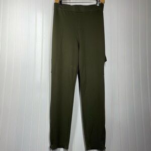 Fitted Cargo Pant with Ankle Zippers